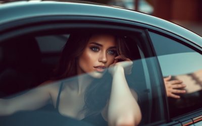Гид  по светопропускаемости автомобильной тонировки в 2025 году.  Невидимая защита.  Что нужно знать о прозрачной и цветной тонировке